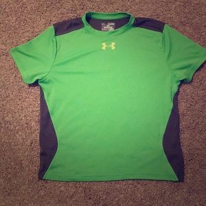 Under armour loose fit shirt